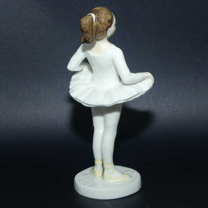 HN3731 Royal Doulton figure Ballet Class | Yellow | #2