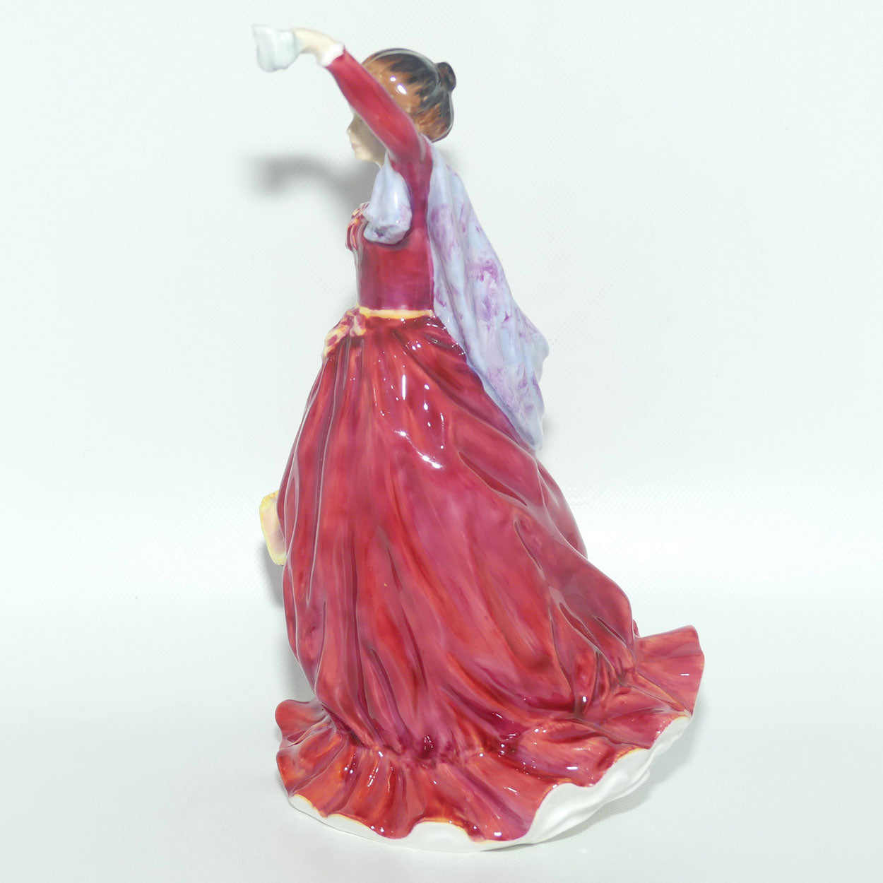 HN3815 Royal Doulton figure Fond Farewell