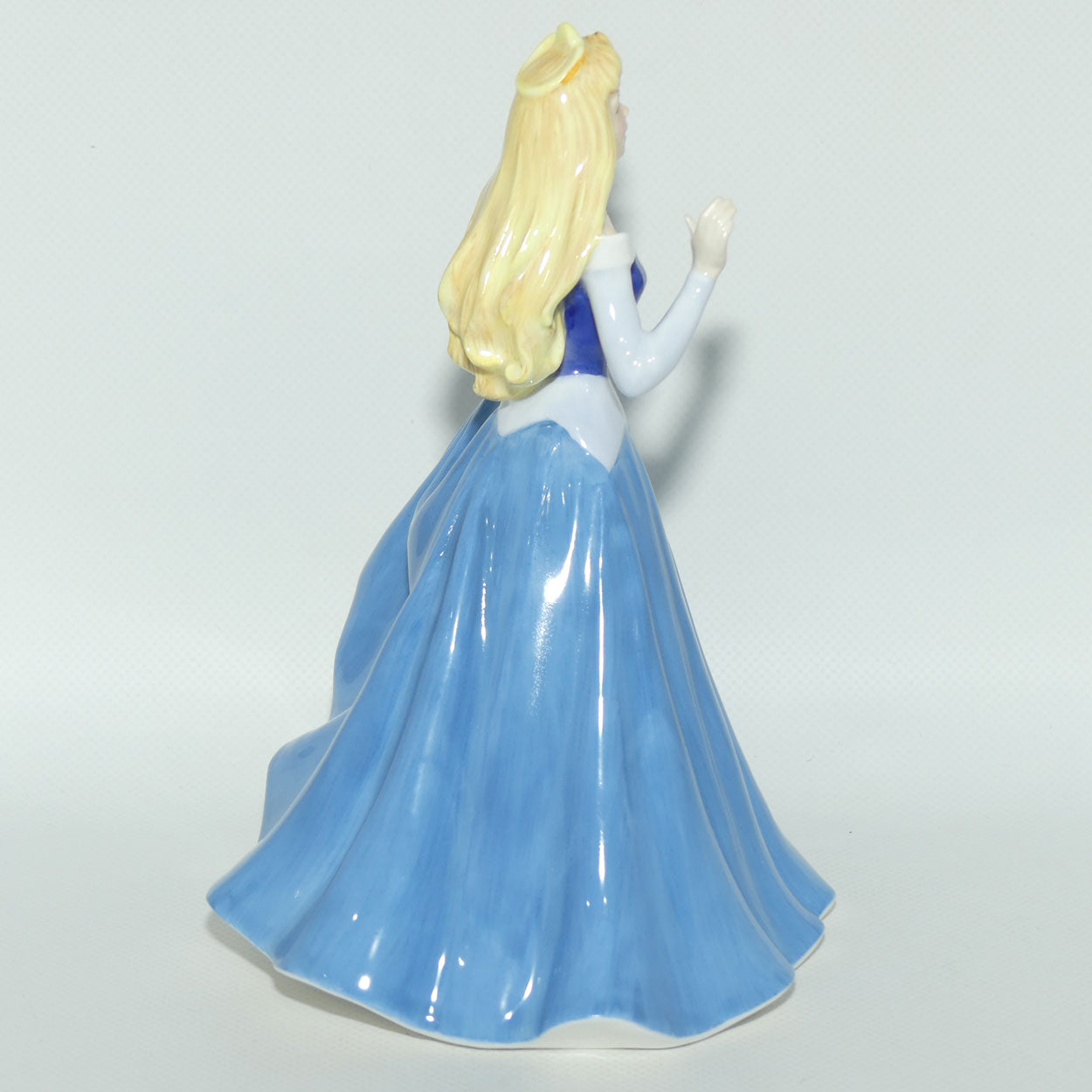 HN3833 Royal Doulton figure Sleeping Beauty | Aurora | Disney Princess Collection | LE306/2000 | Box + Cert