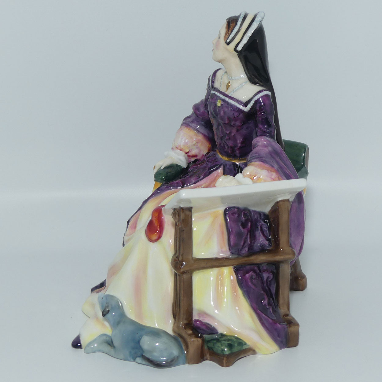 HN3834 Royal Doulton figure Mary Tudor | Tudor Roses