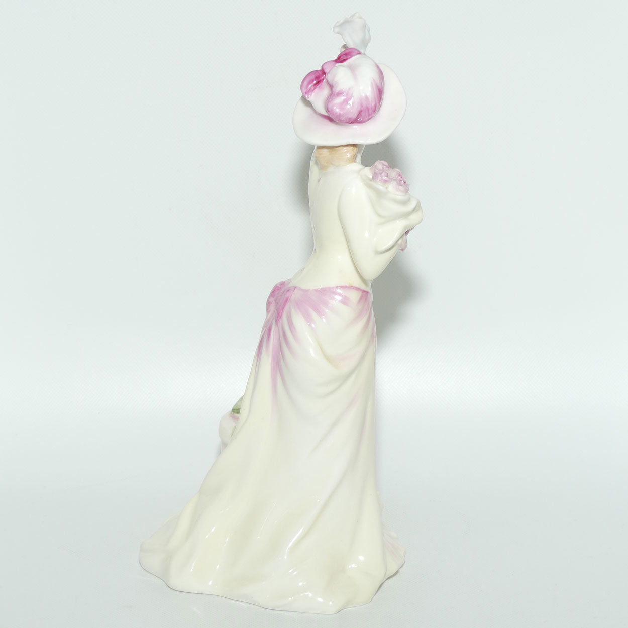 HN3866 Royal Doulton figure Bon Voyage
