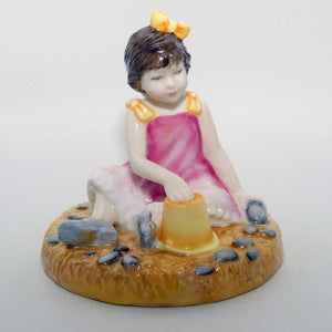 HN3877 Royal Doulton figure On the Beach