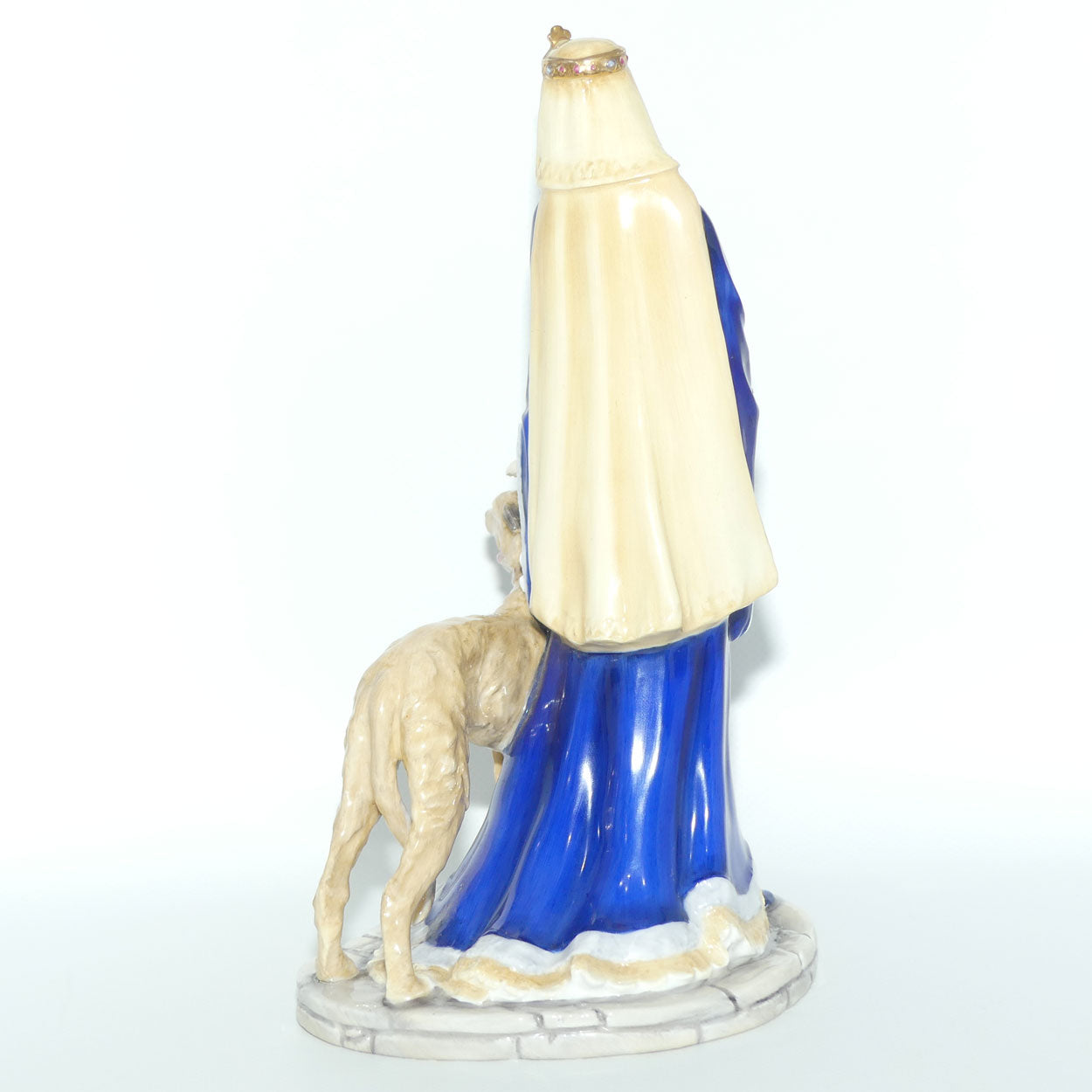 HN3957 Royal Doulton figure Eleanor of Aquitaine | Plantagenet Queens