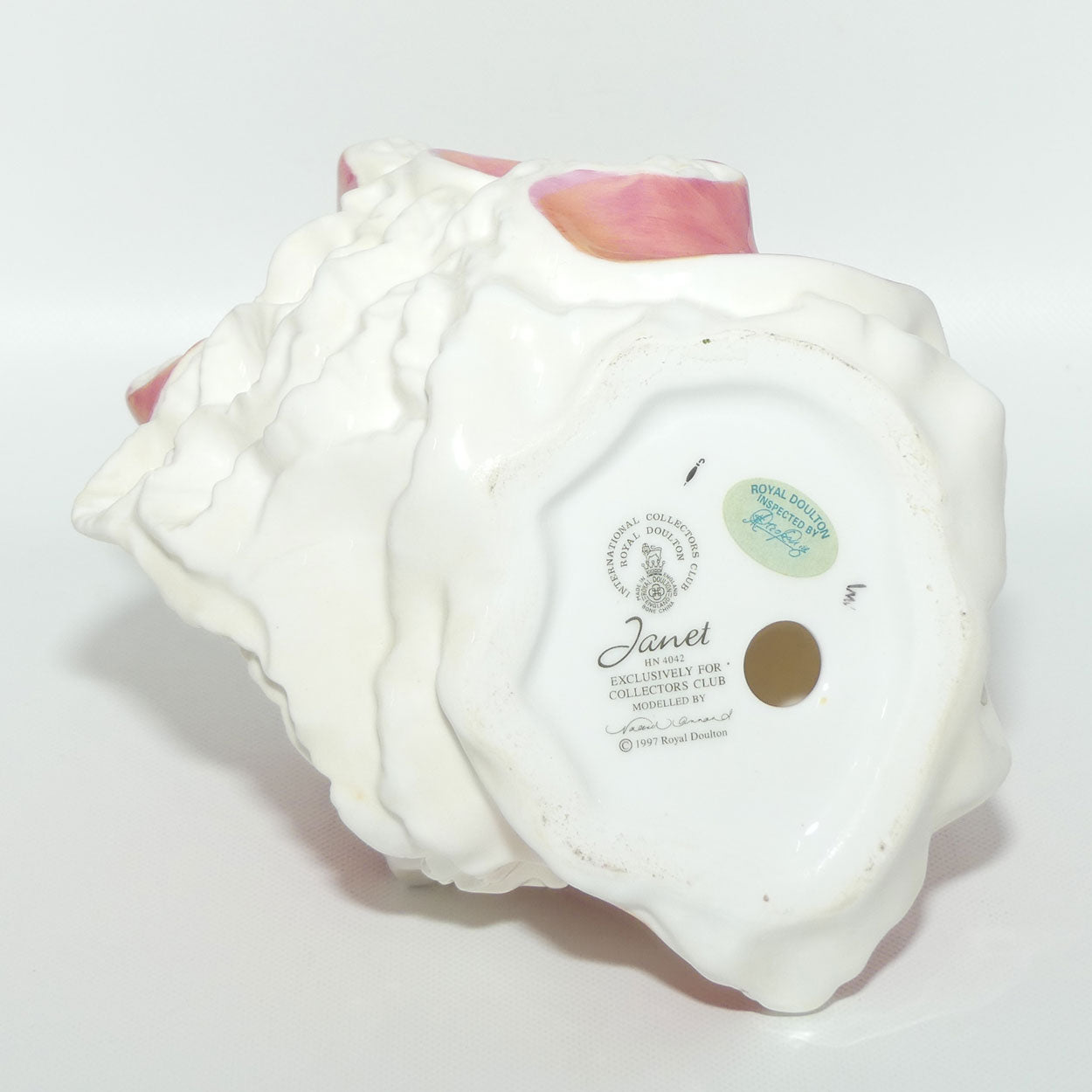 HN4042 Royal Doulton figure Janet | + Cert