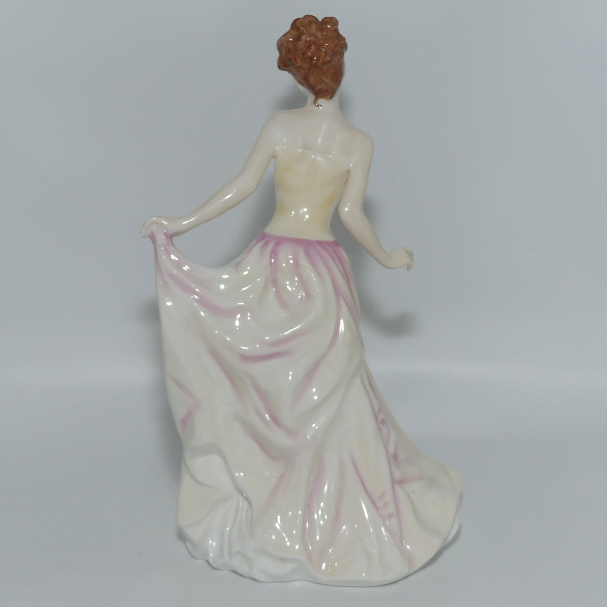 HN4203 Royal Doulton figurine Rebecca | In Vogue