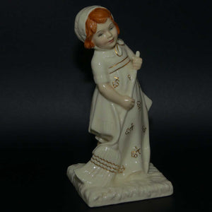 HN4228 Royal Doulton figure Helping Mother | LE 282/1500