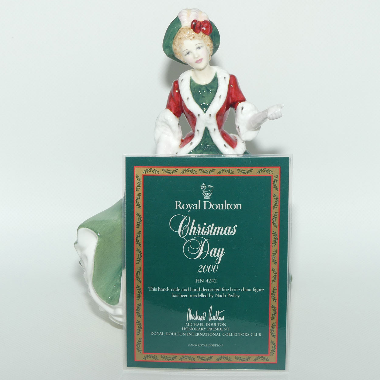 HN4242 Royal Doulton figure Christmas Day 2000 | + Cert