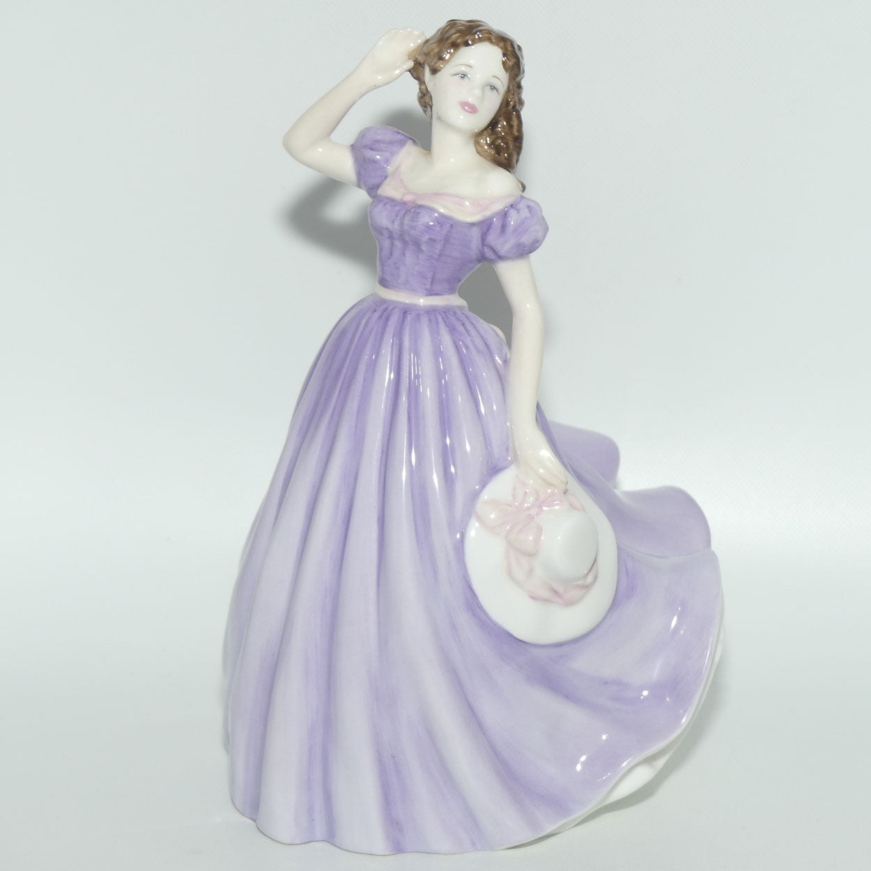 HN4300 Royal Doulton figure Bells Across the Valley | signed + box