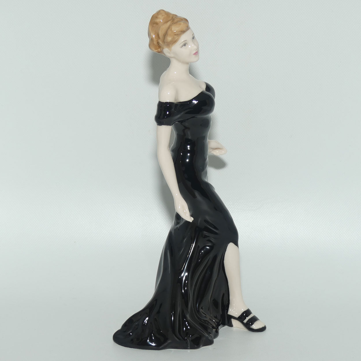 HN4499 Royal Doulton figure Alana | In Vogue | boxed