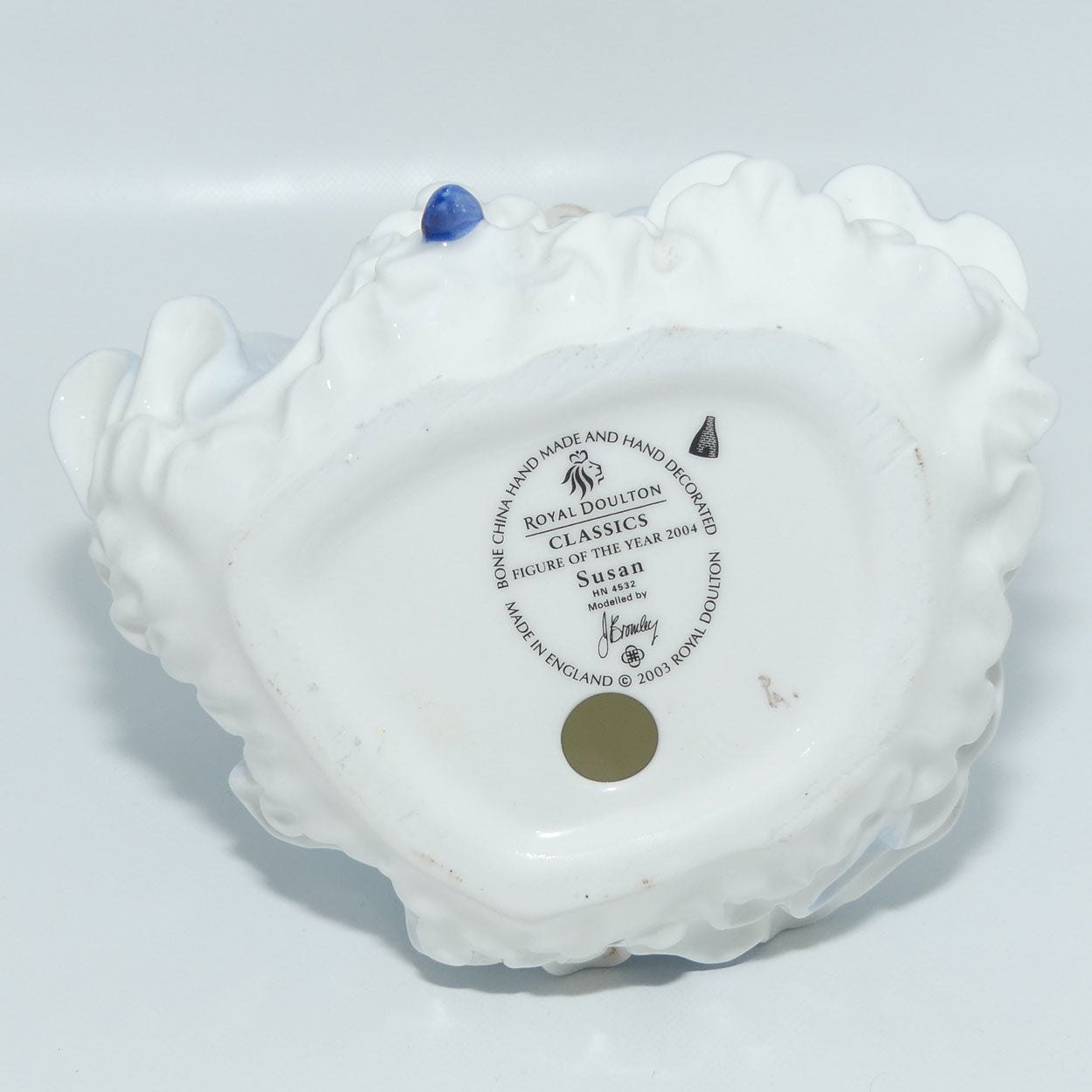 HN4532 Royal Doulton figurine Susan | 2004 Figure of the Year