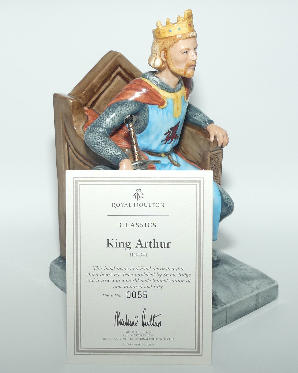 HN4541 Royal Doulton figure King Arthur | LE 55/950 | + Certificate
