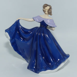 HN4718 Royal Doulton figurine Elaine | Blue