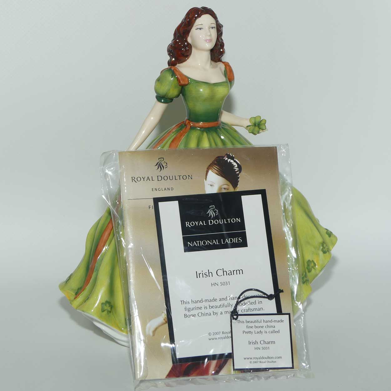 HN5031 Royal Doulton figure Irish Charm | National Ladies series | Boxed + Cert