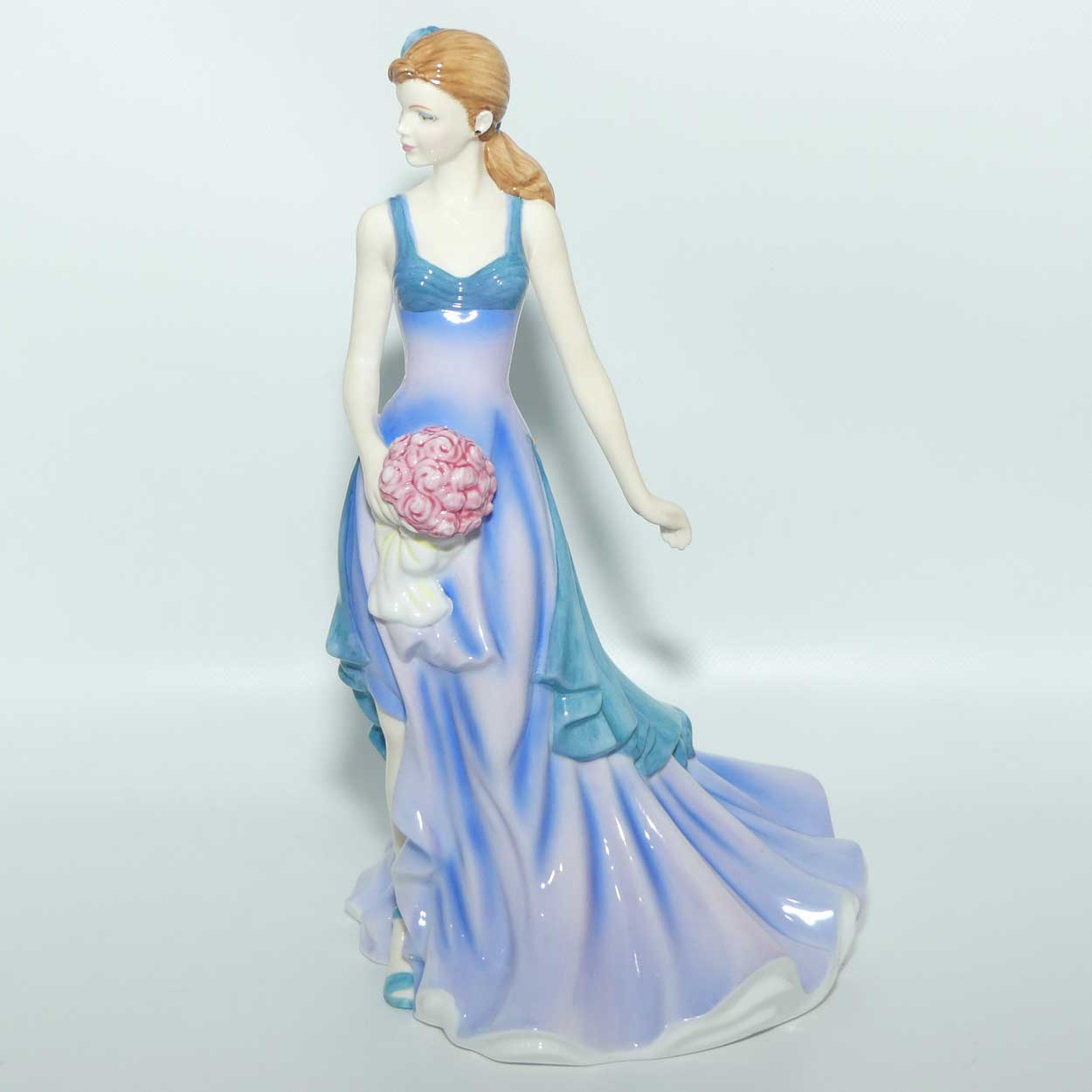 HN5141 Royal Doulton figure To Someone Special | box + Cert