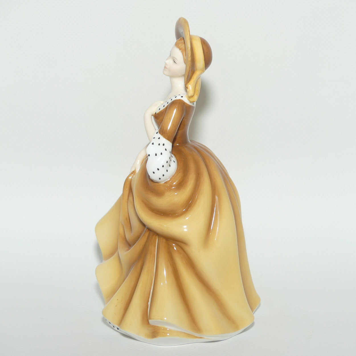 HN5413 Royal Doulton figure Sandra | signed | boxed