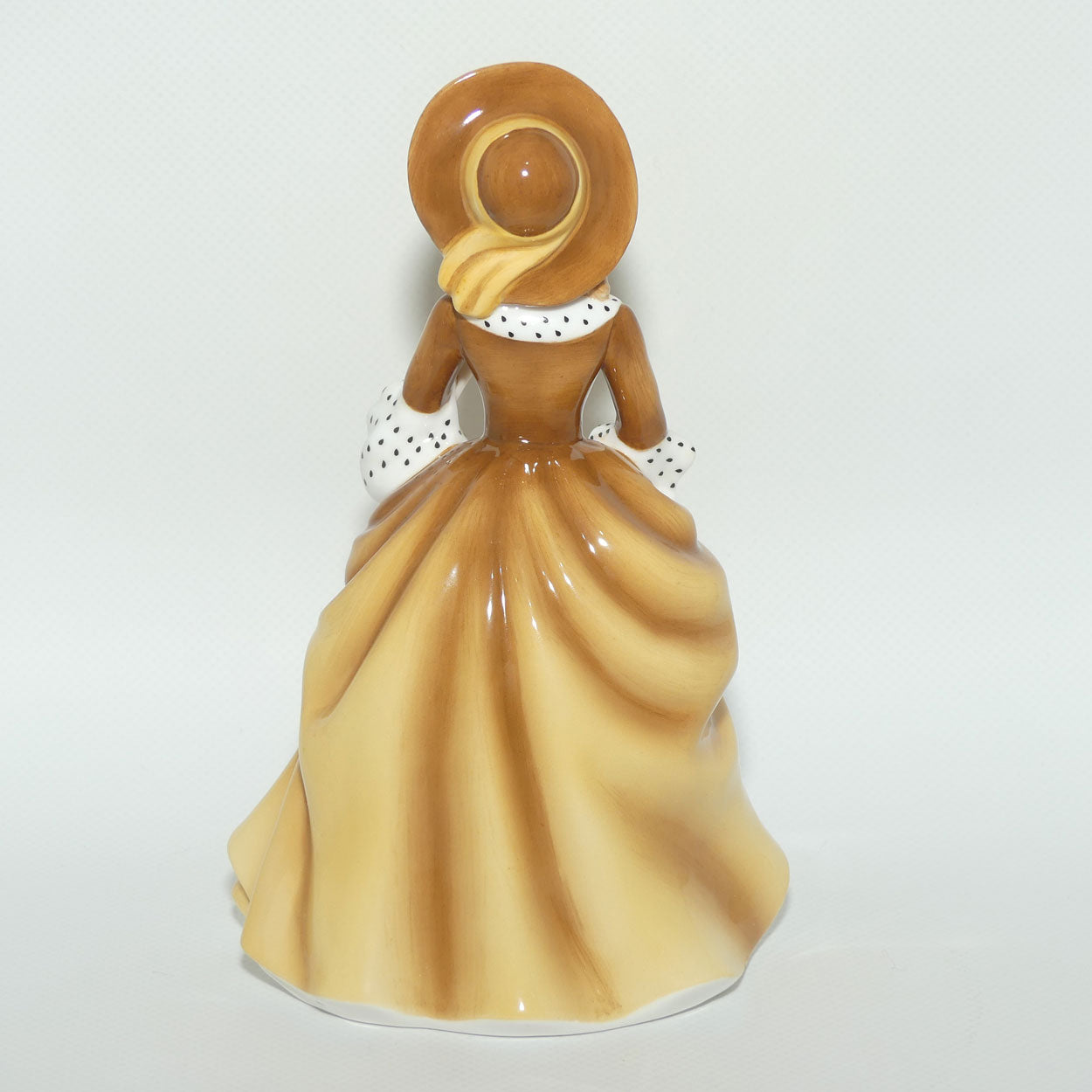 HN5413 Royal Doulton figure Sandra | signed | boxed