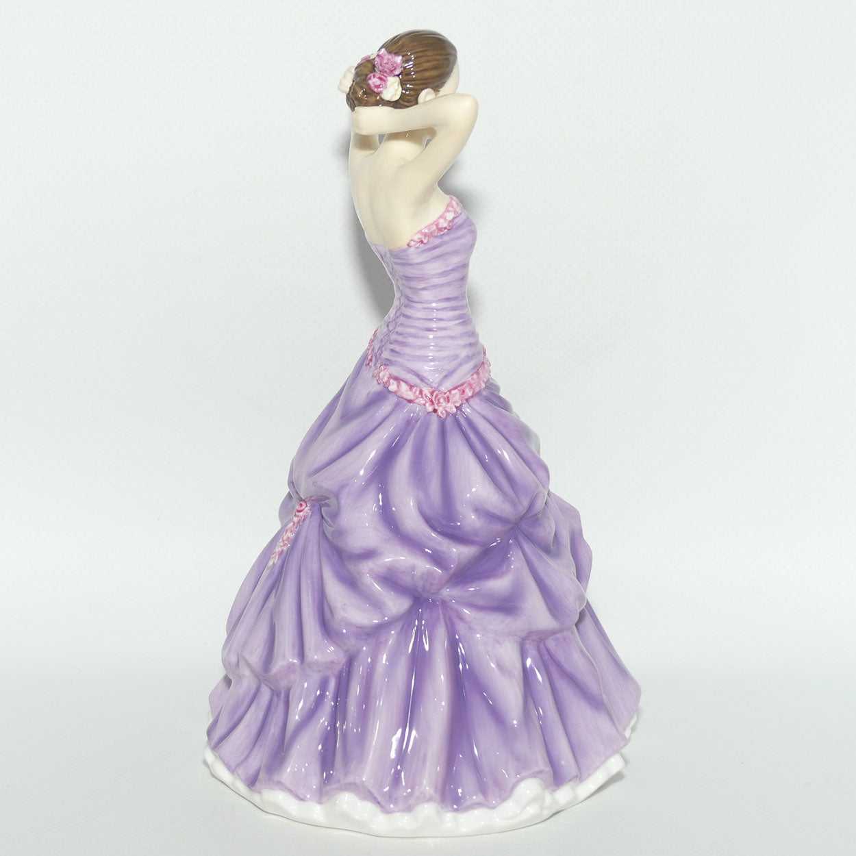 HN5439 Royal Doulton figure Sara | Boxed + Cert