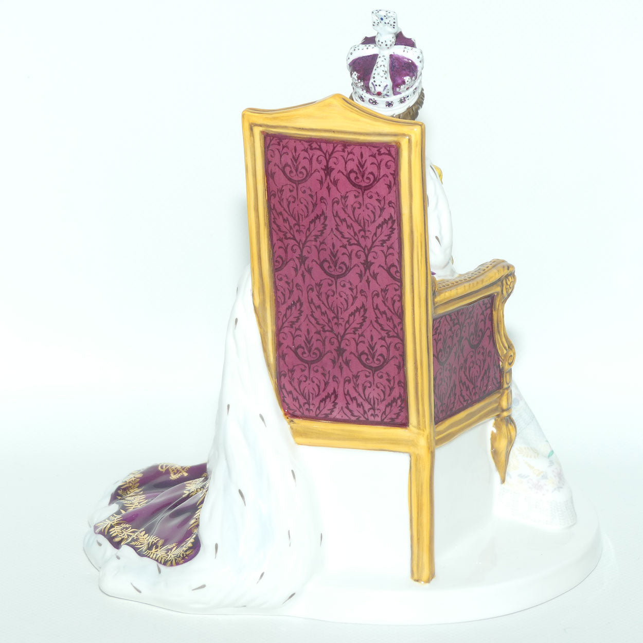HN5582 Royal Doulton figure Her Majesty Queen Elizabeth II | Diamond Jubilee | LE3649/4000 | Box + Cert
