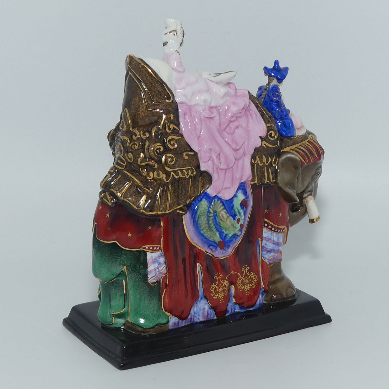 hn5651-royal-doulton-figure-princess-badoura-hn-icons