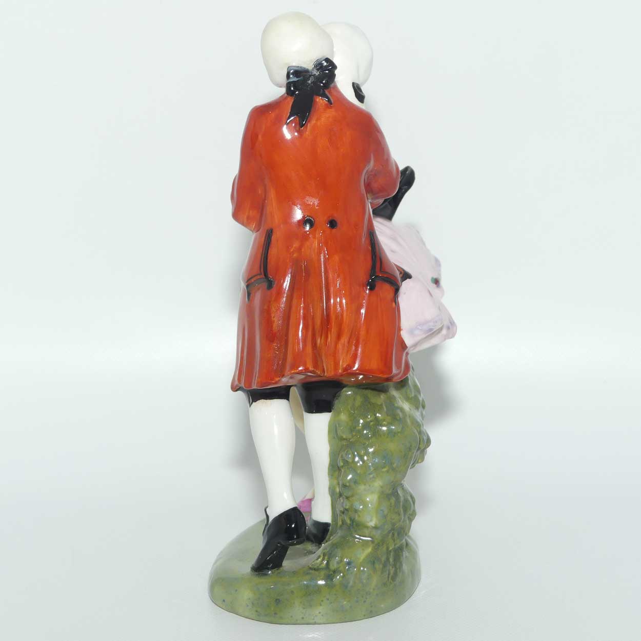 HN581 Royal Doulton figure The Perfect Pair