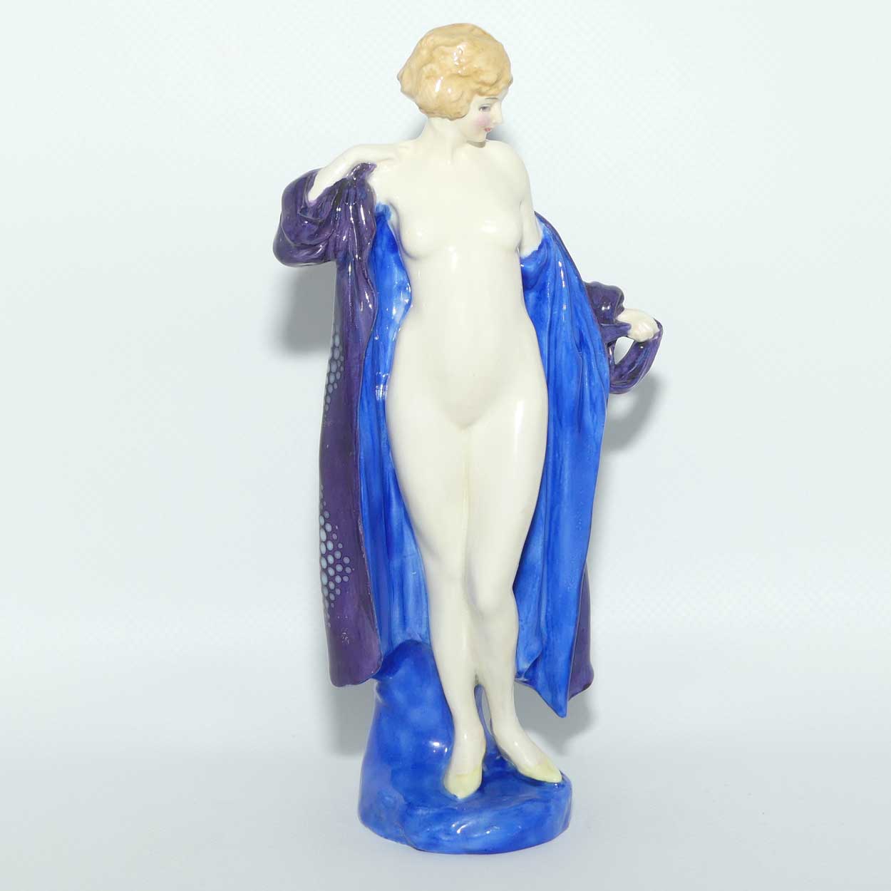 HN0687 Royal Doulton figure The Bather | Potted by Doulton and Co
