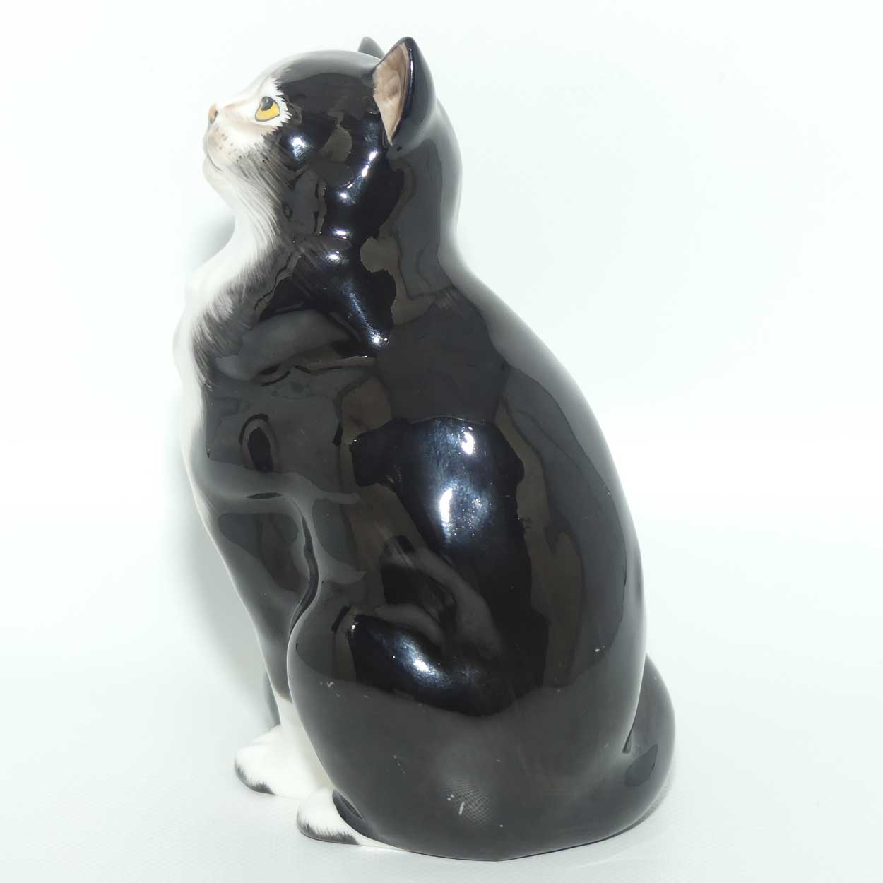 HN0999 Royal Doulton Persian Cat | Black & White | #2