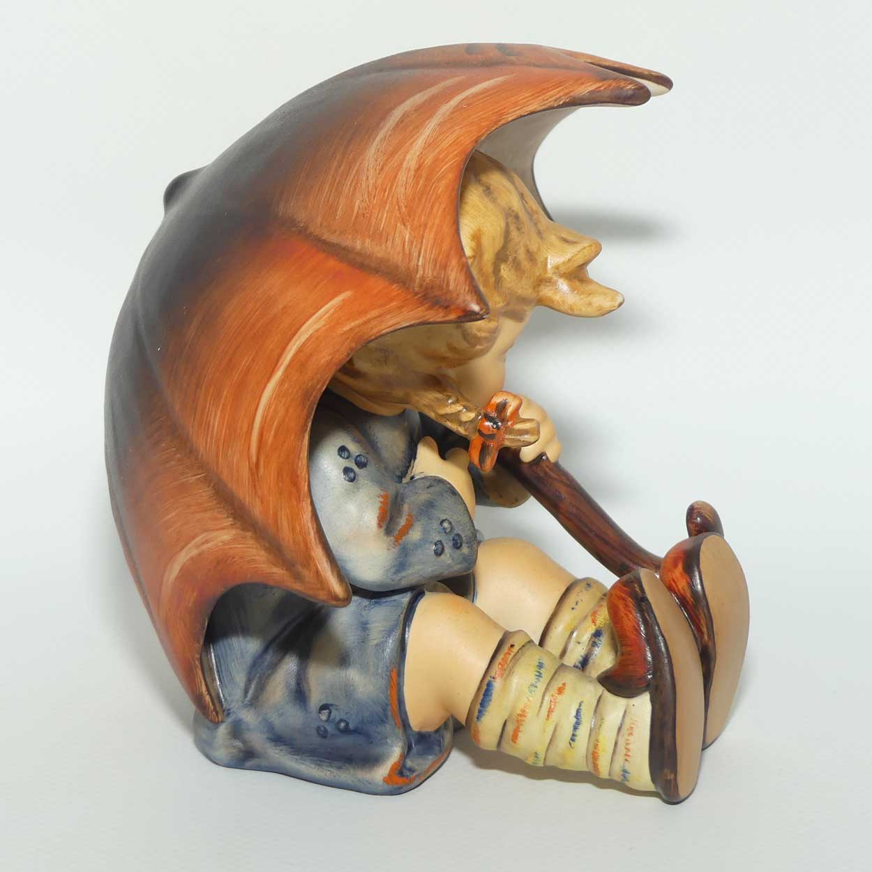 HUM0152/0A-0152/0B MI Hummel figure pair Umbrella Boy & Umbrella Girl | TMK6