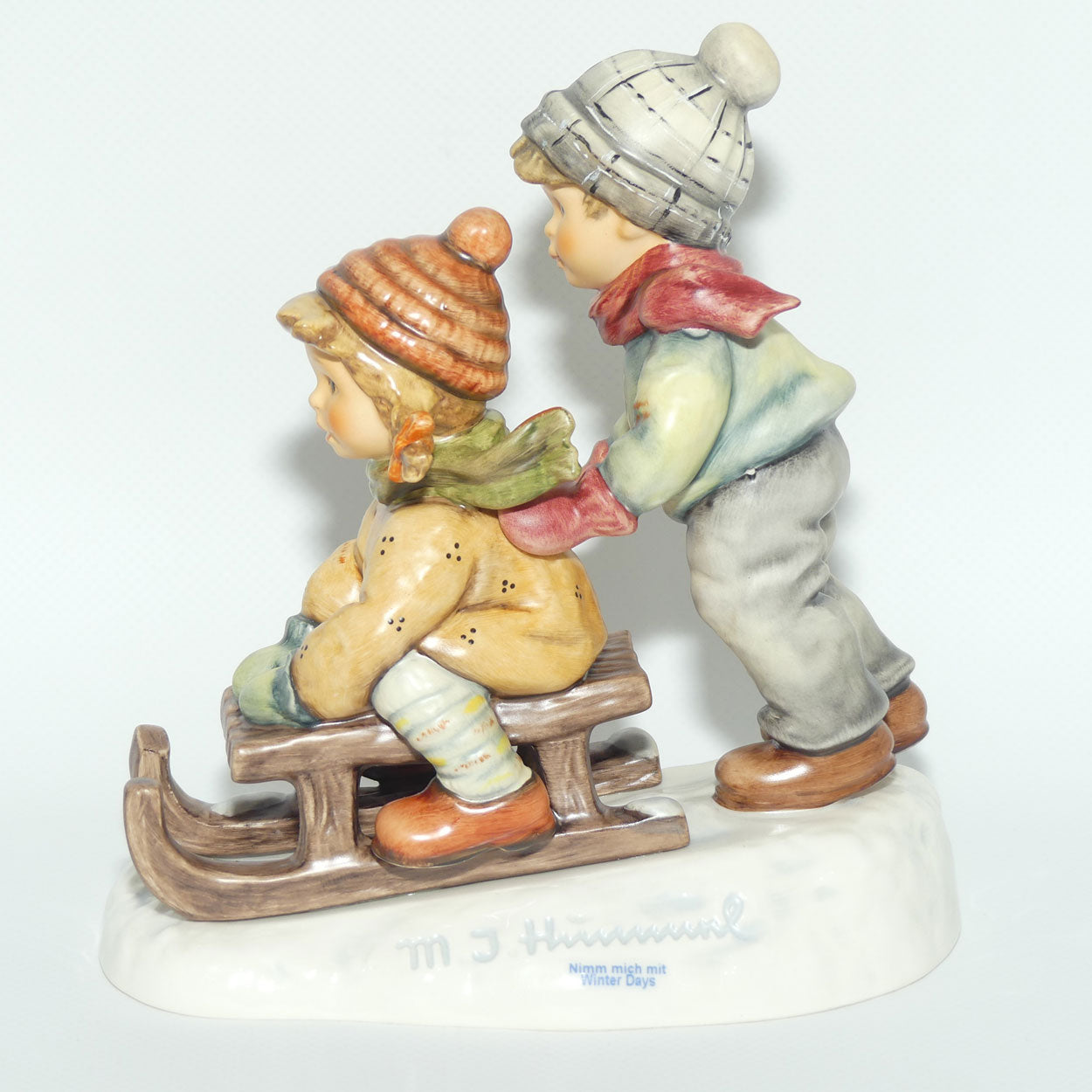 HUM2072  MI Hummel figure Winter Days | TMK8 | First Issue 2004 | boxed