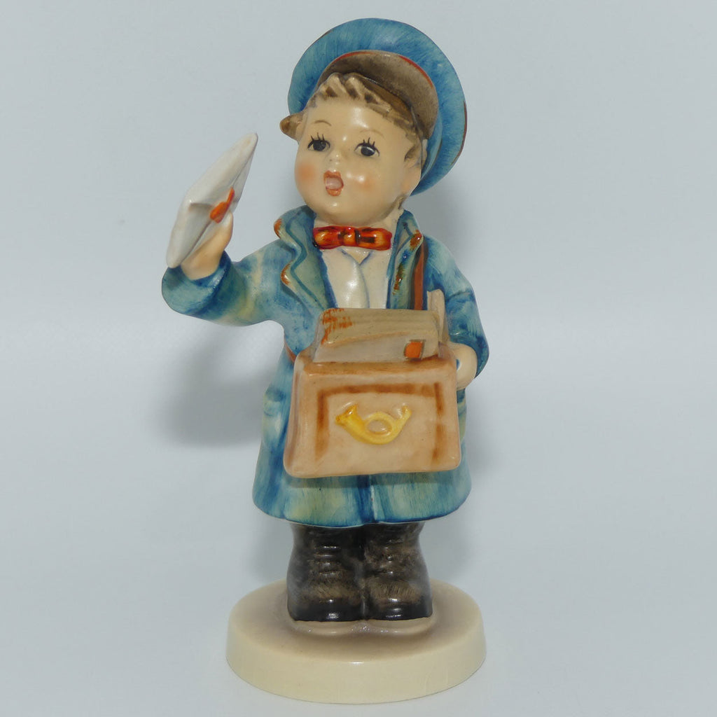 HUM0119 MI Hummel figure Postman | TMK3