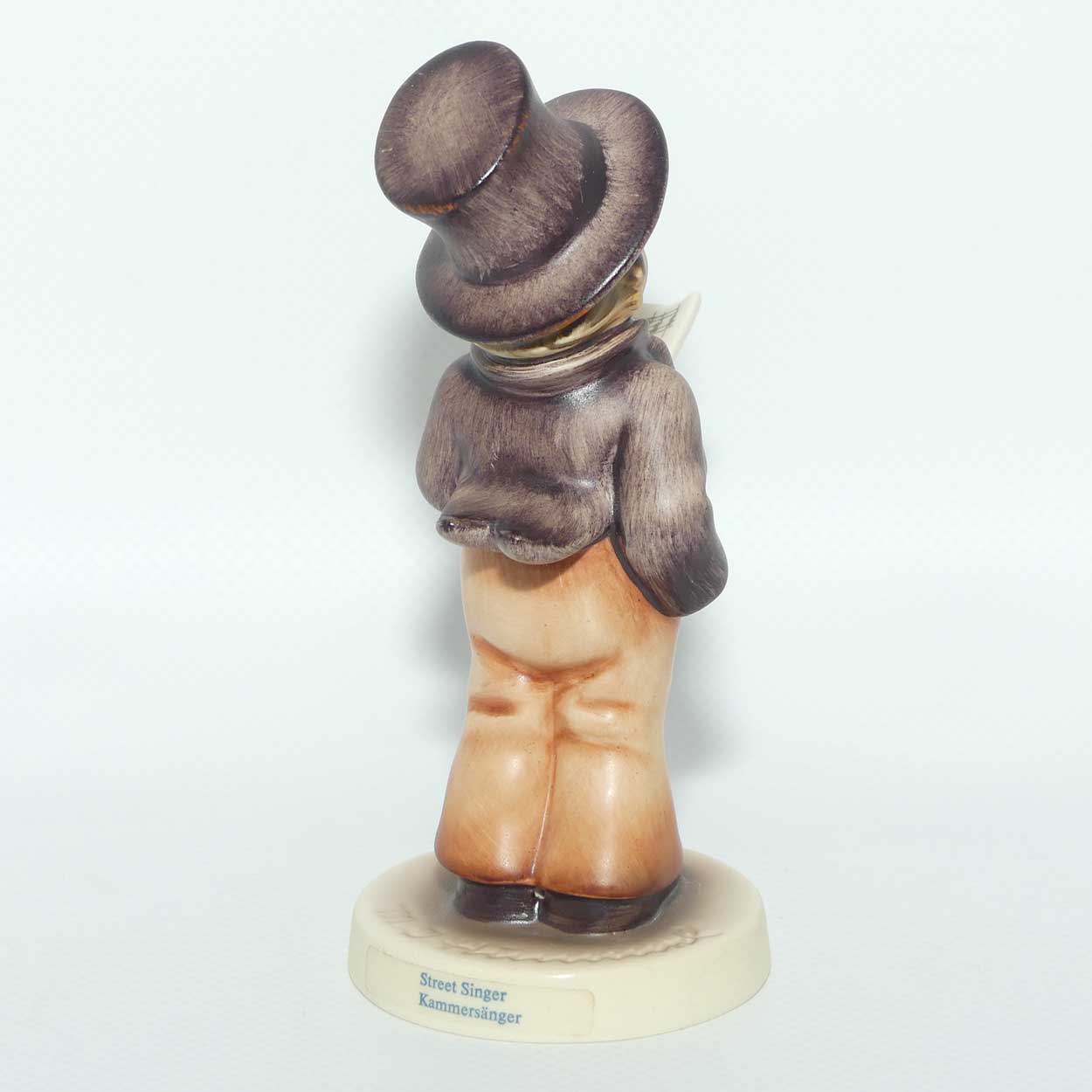 HUM0131 MI Hummel figure Street Singer | TMK7 | boxed