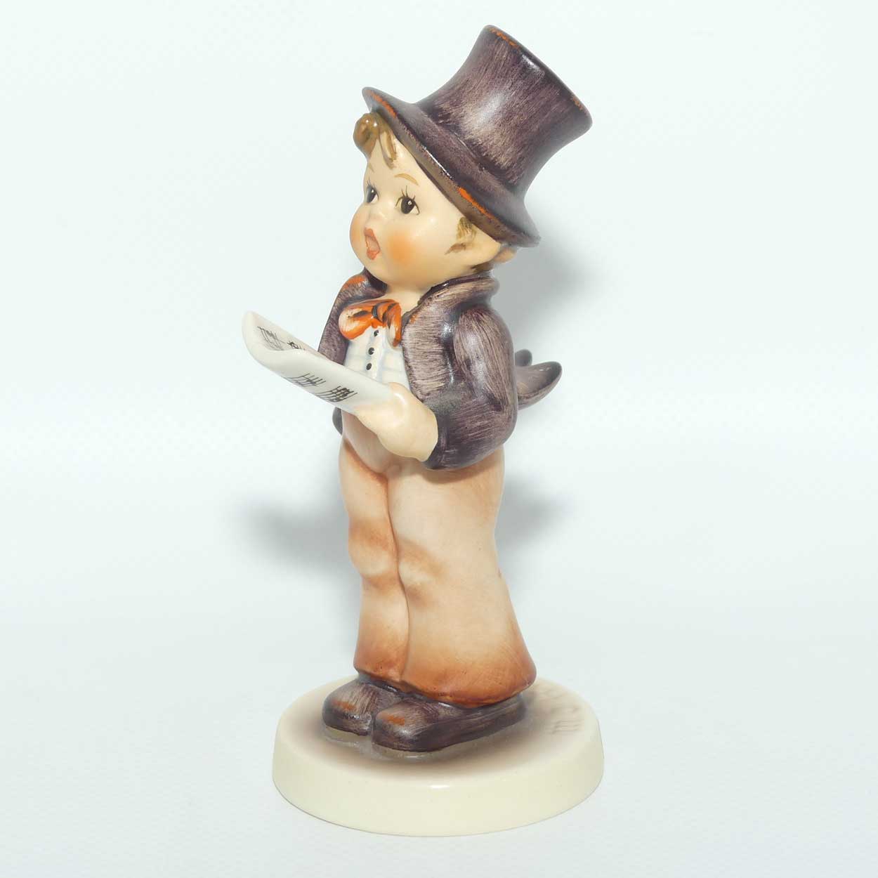 HUM0131 MI Hummel figure Street Singer | TMK7 | boxed