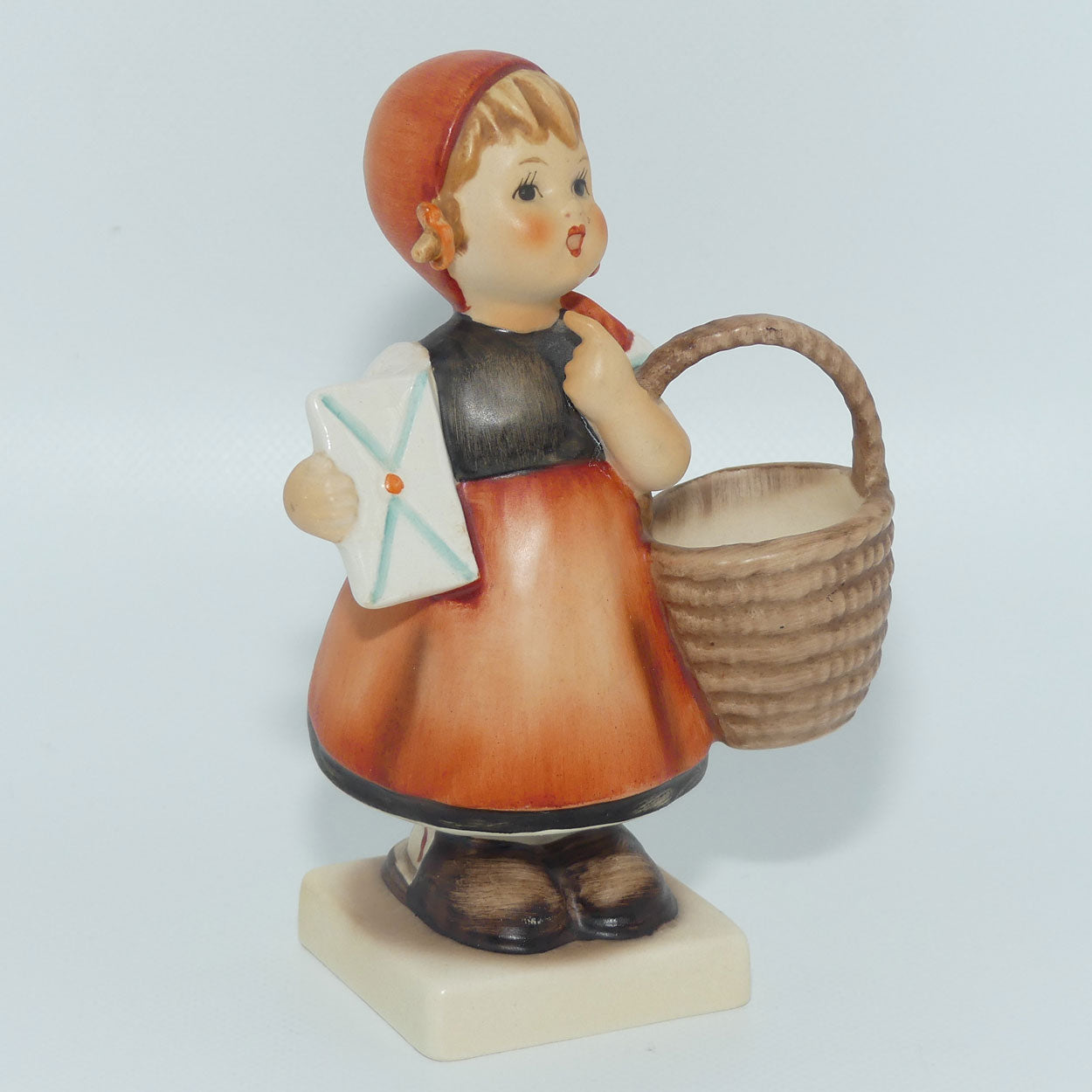 HUM0013/2/0 MI Hummel figure Meditation | TMK6