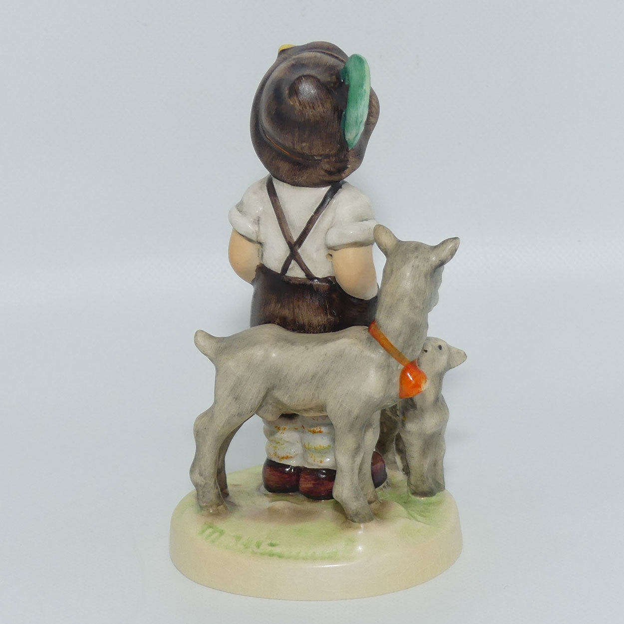 hum200-mi-hummel-figure-little-goat-herder-tmk4