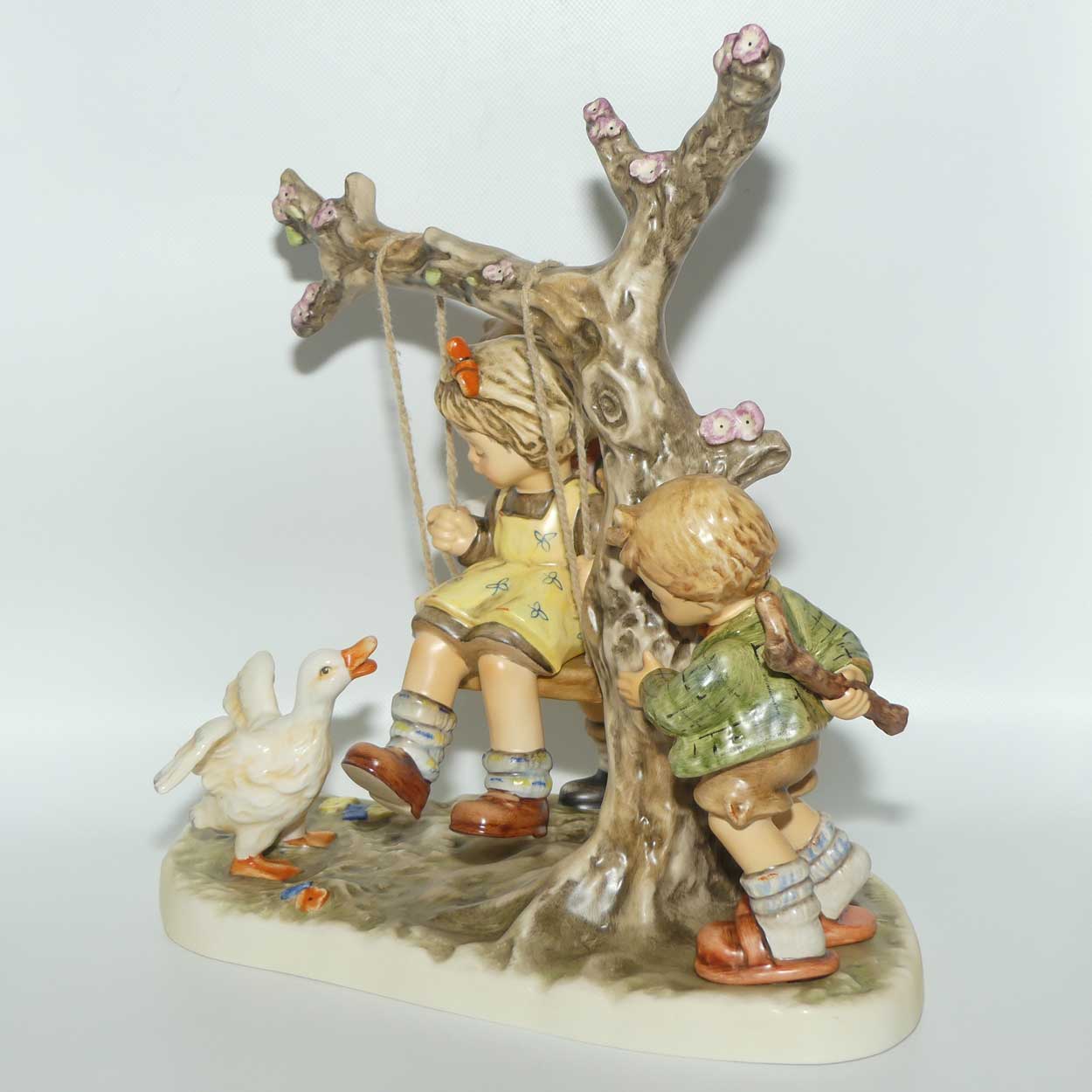 HUM2097 MI Hummel figure Can I Play | Moments in Time Collection | Ltd Ed | boxed