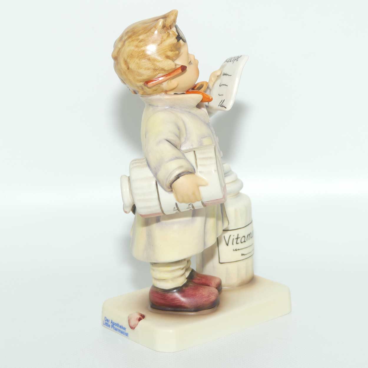 HUM0322/E MI Hummel figure Little Pharmacist | TMK8 | boxed