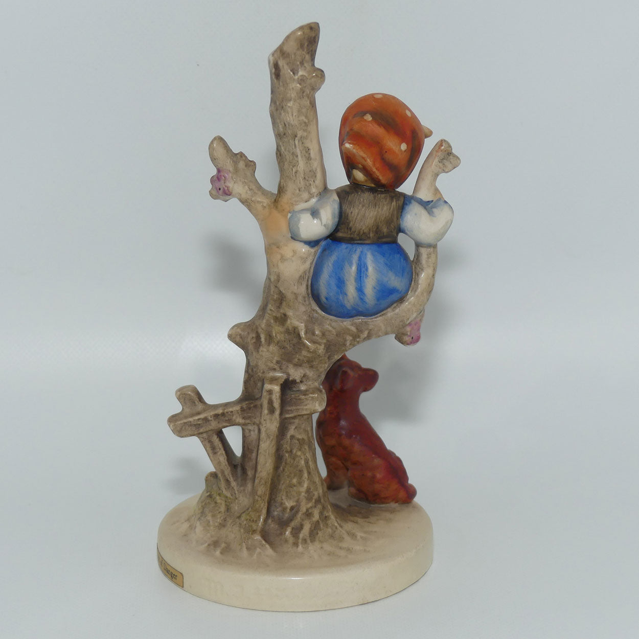 HUM0056/B MI Hummel figure Out of Danger | TMK3