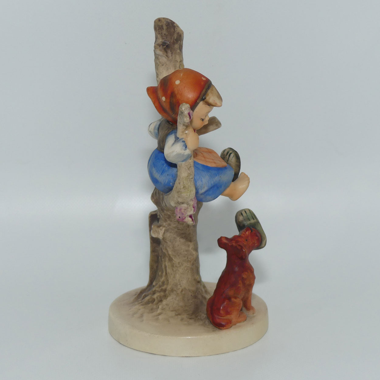 HUM0056/B MI Hummel figure Out of Danger | TMK3