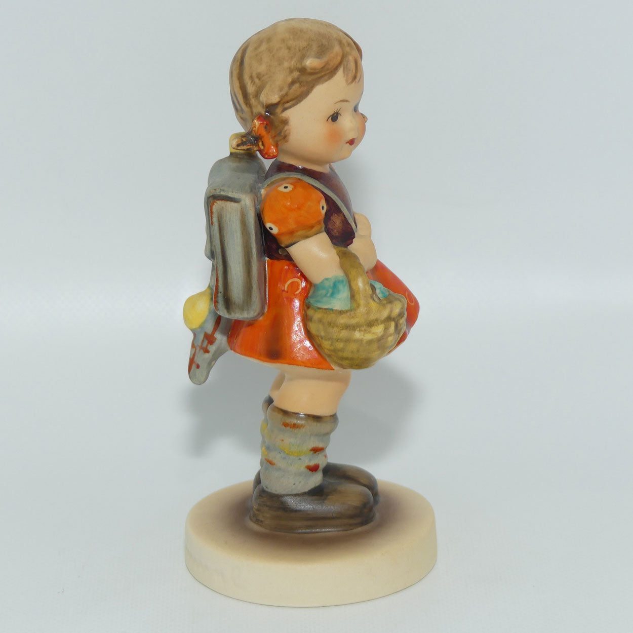 HUM0081/2/0 MI Hummel figure School Girl | TMK5
