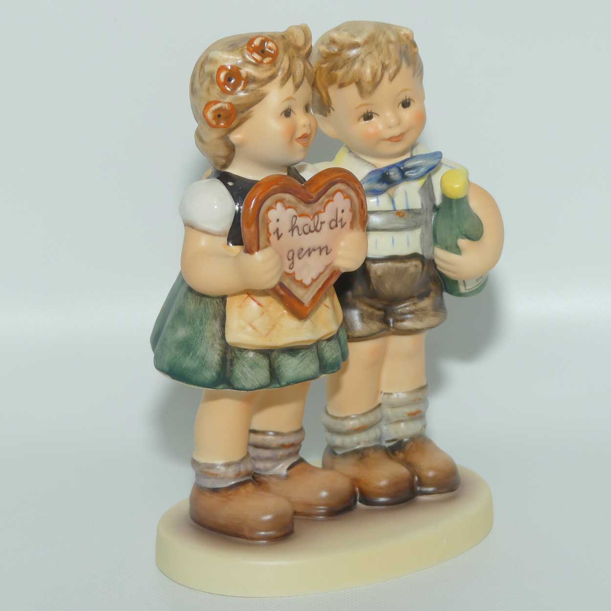 HUM909 MI Hummel figure Gifts of Love | TMK8 | boxed