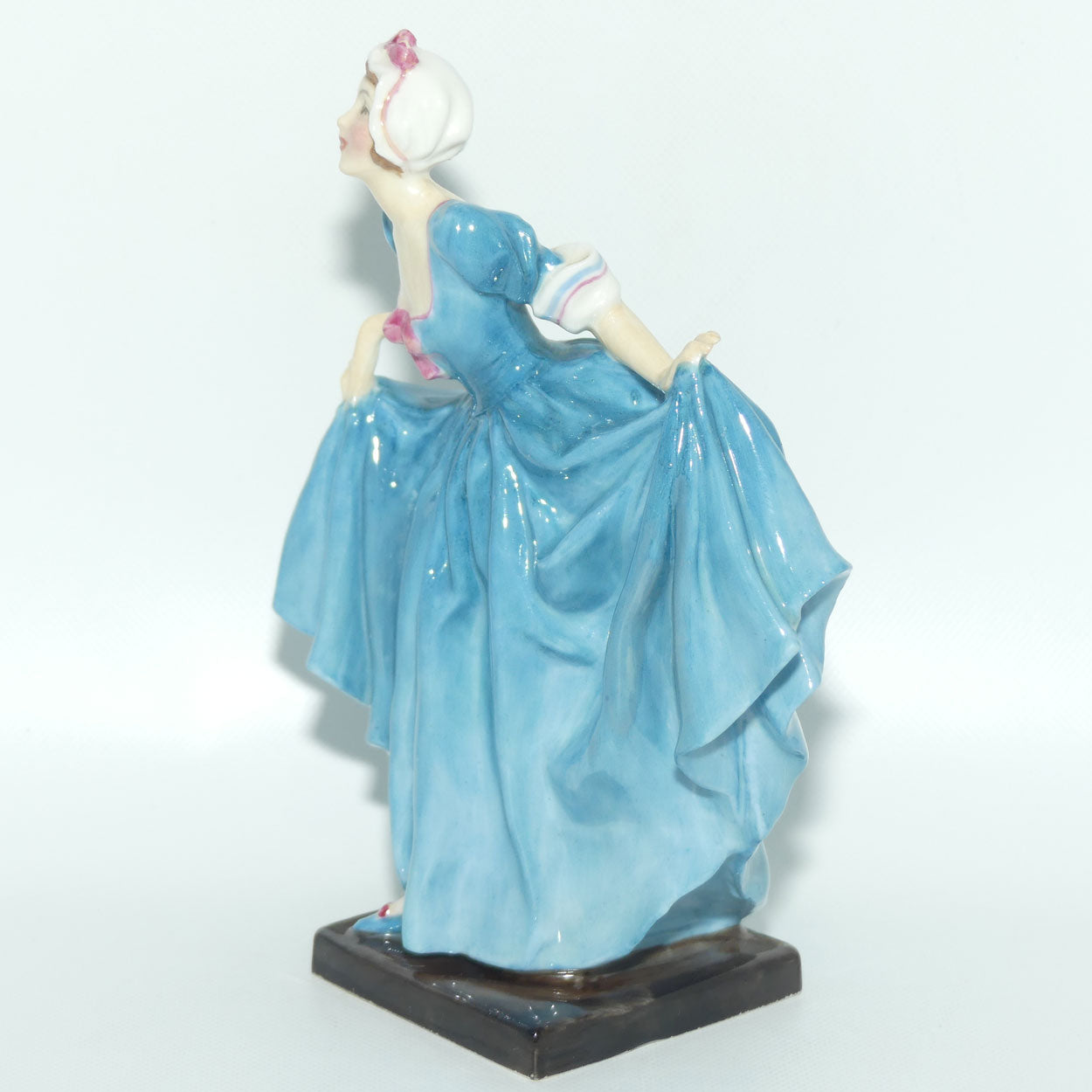 HN1773 Royal Doulton figure Delight | Turquoise
