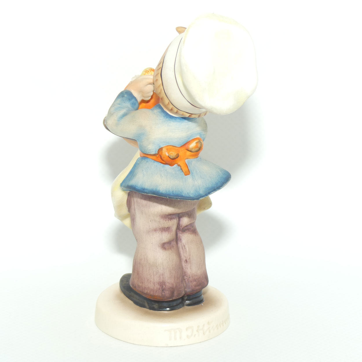 HUM0128 MI Hummel figure Baker | TMK2