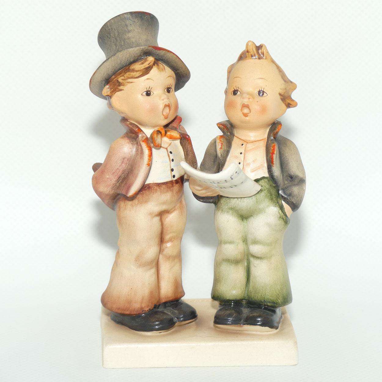 HUM0130 MI Hummel figure Duet | TMK1
