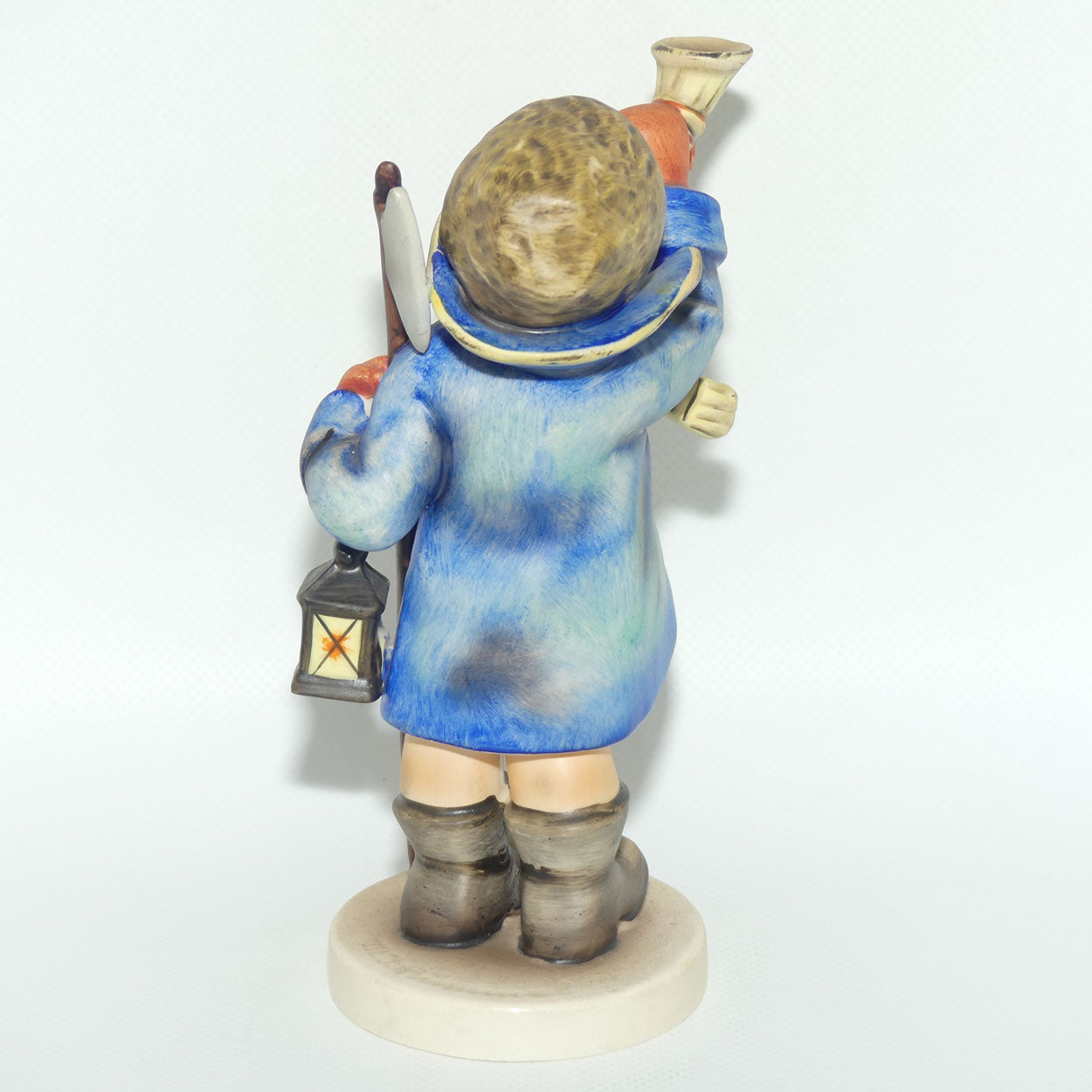 HUM0015/II MI Hummel figure Hear Ye, Hear Ye