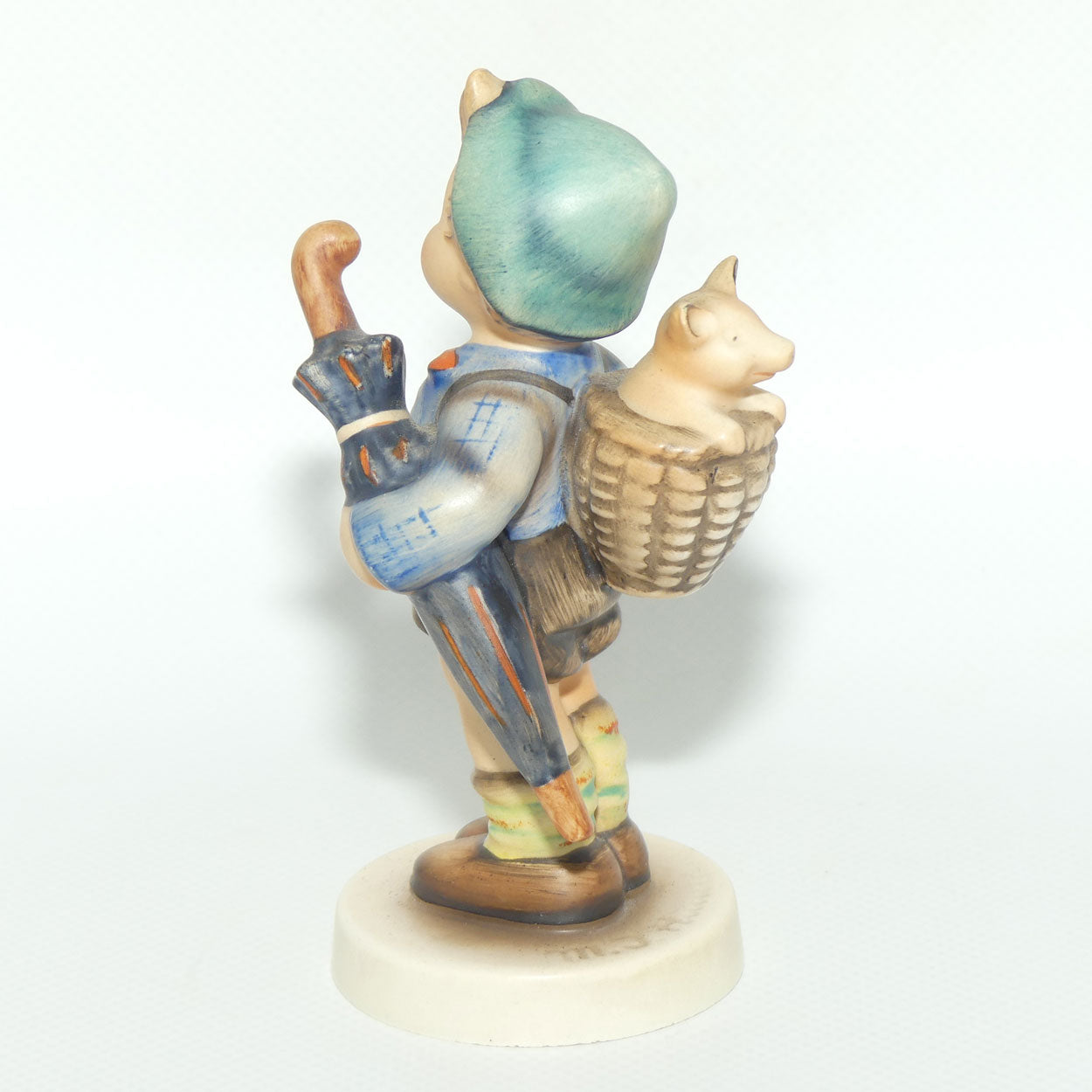 HUM0198 MI Hummel figure Home From Market | TMK2