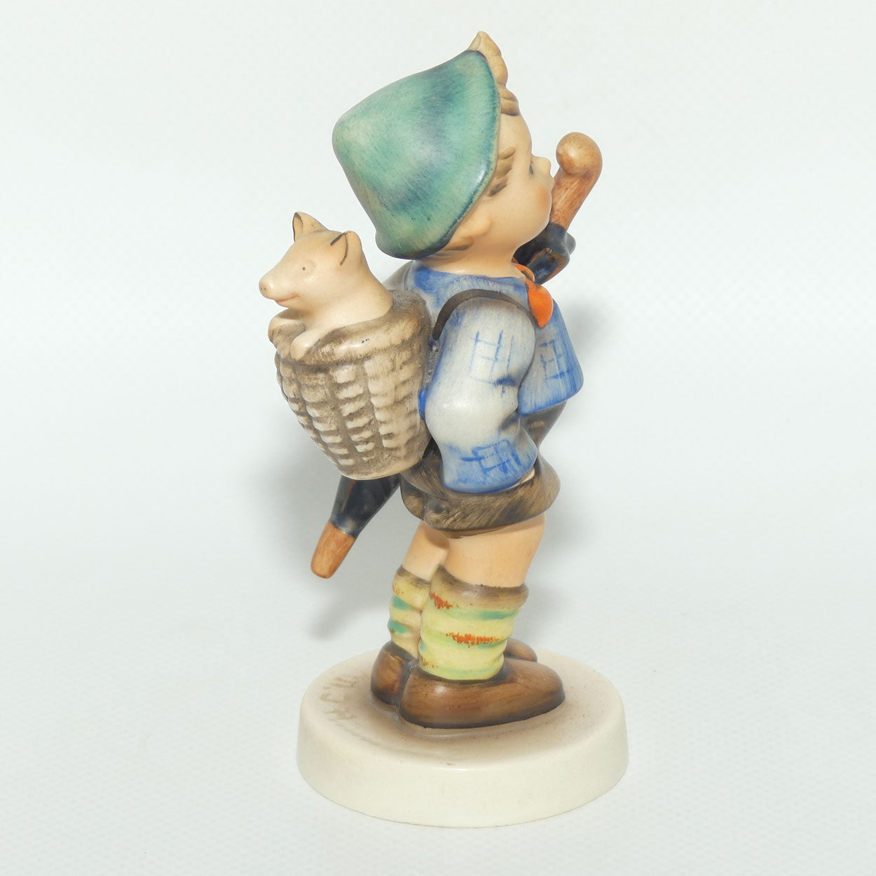 HUM0198 MI Hummel figure Home From Market | TMK2