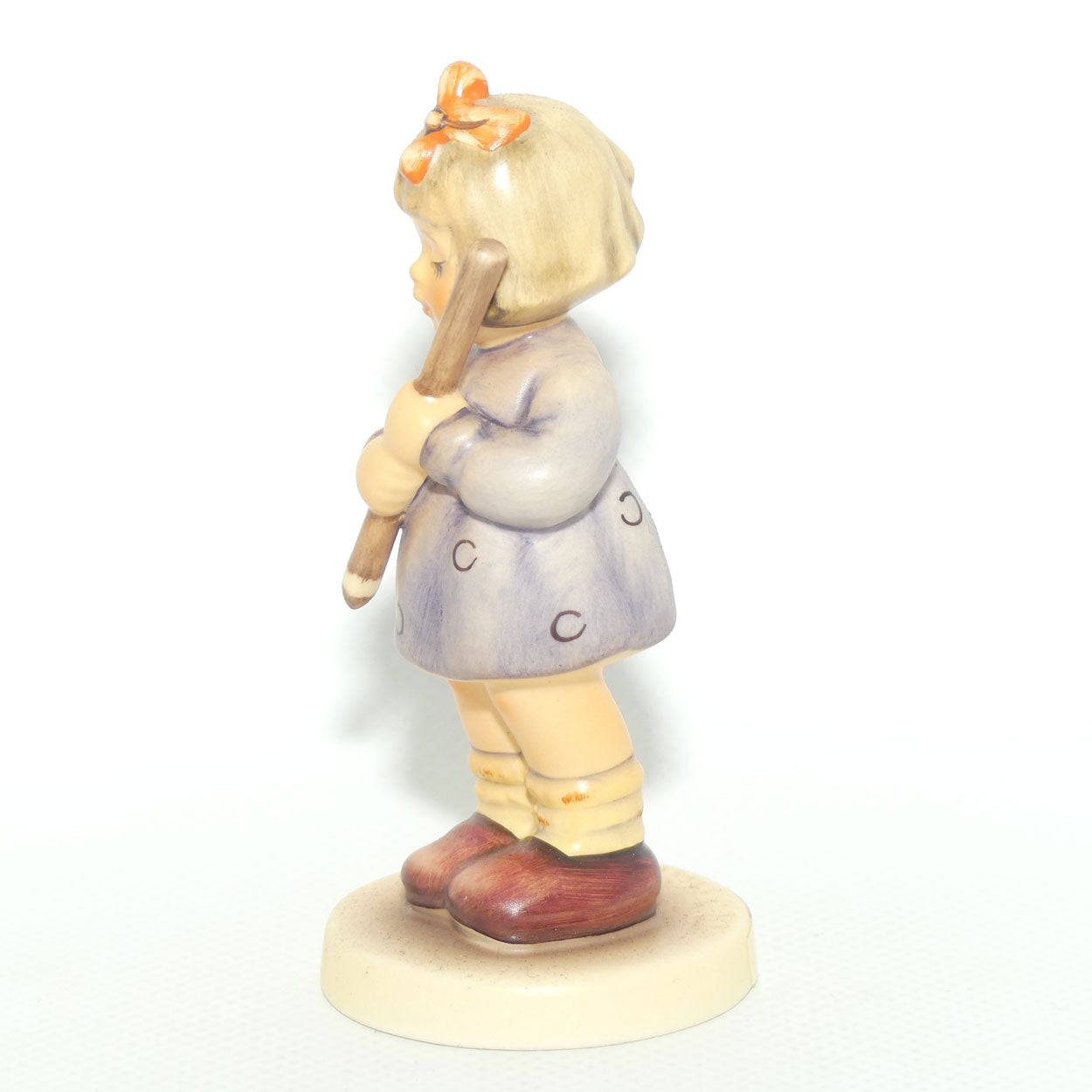 HUM2087/A MI Hummel figure Sharpest Student