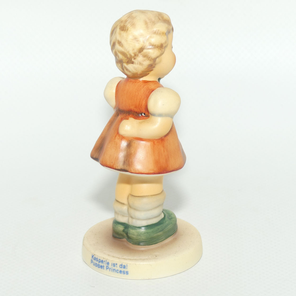 HUM2103/A MI Hummel figure Puppet Princess