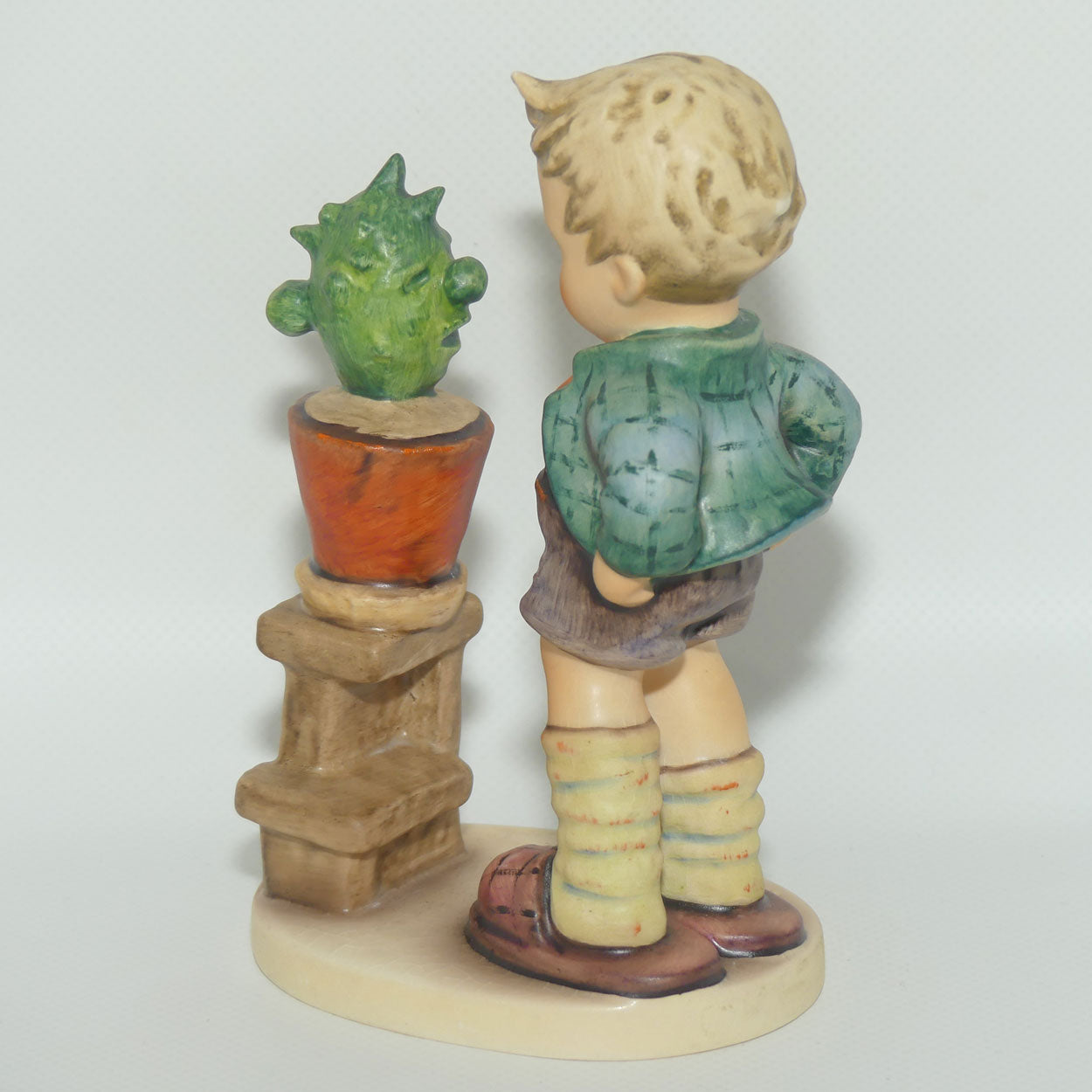HUM0314 MI Hummel figure Confidentially | TMK6