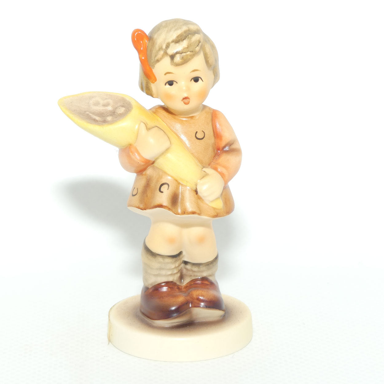 HUM0549/3/0 MI Hummel figure A Sweet Offering