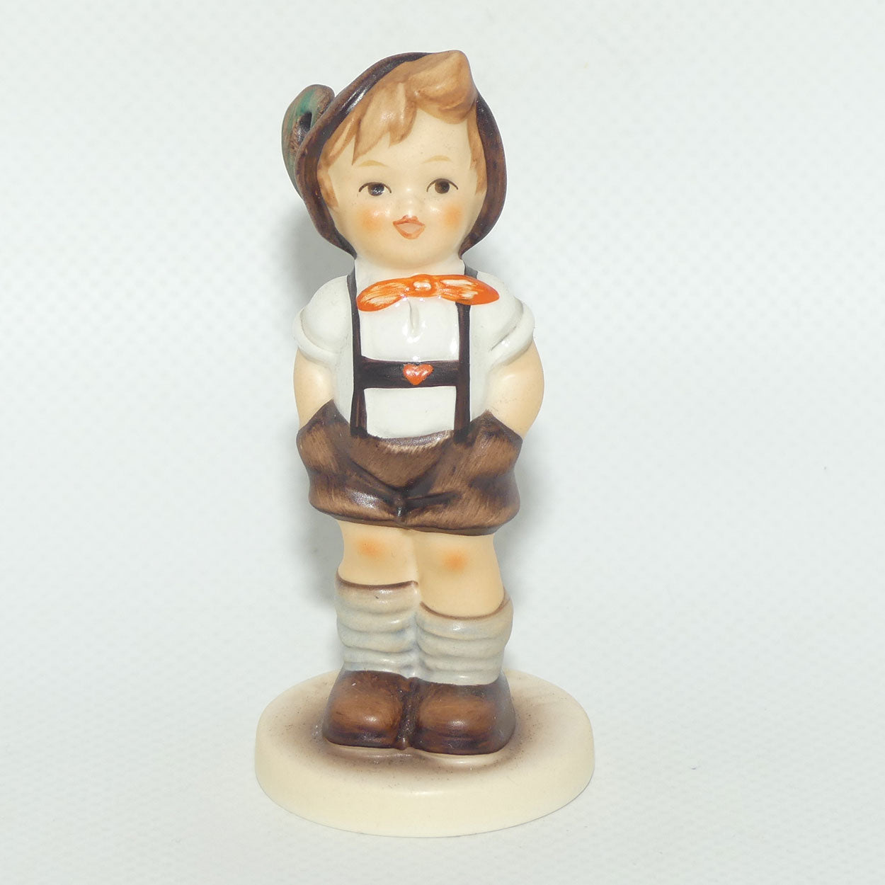 HUM0630 MI Hummel figure For Keeps